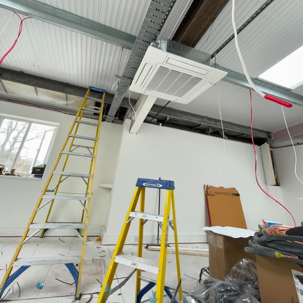 445370008_17846689392226606_596919869156481341_n